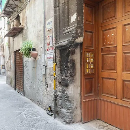 아파트 Starhost - Casa Masu' In Centro Storico Vicino Al Teatro Verdi E Al Lungomare *